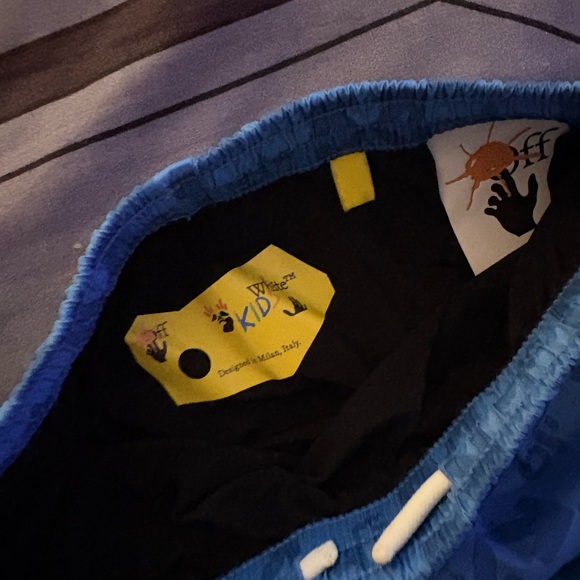 Blue Patterned Shorts - Picture 3 of 4